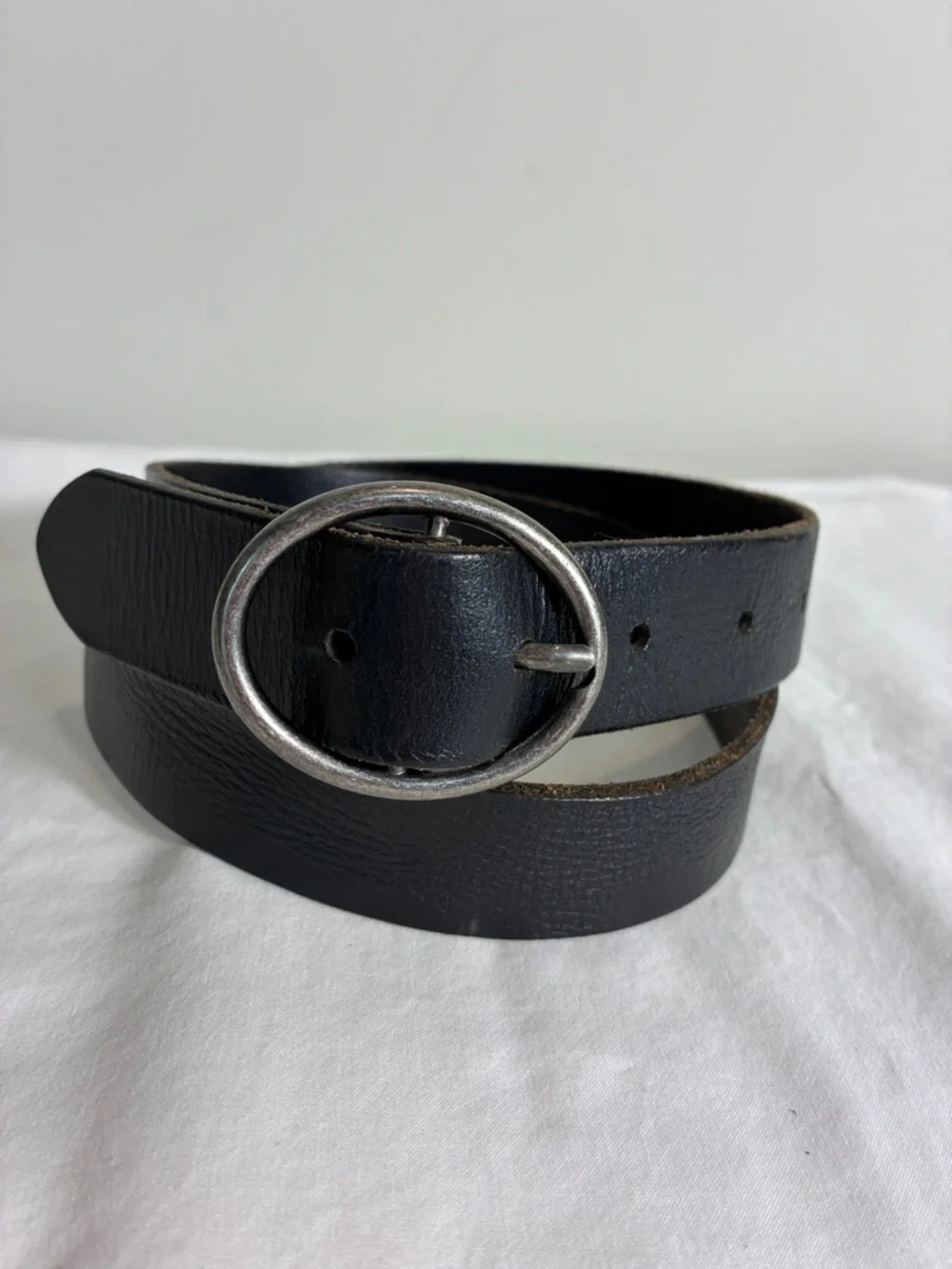 American Eagle Outfitters Black Leather Belt with Oval Gunmetal Buckle